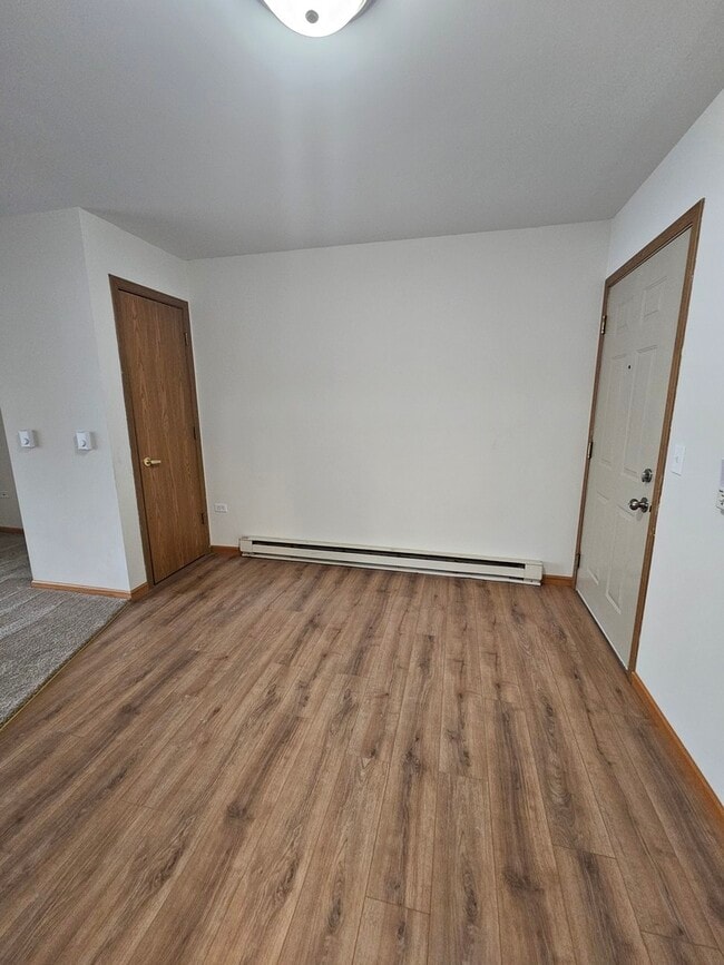 Building Photo - 1548 W Sand Bar Ct