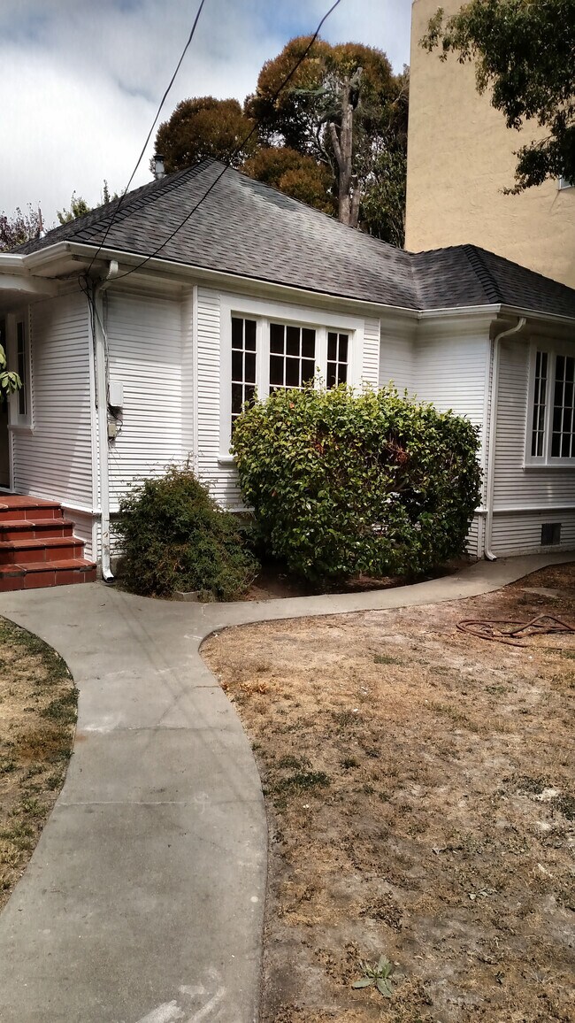 Building Photo - 2021 Haste St