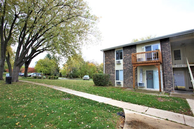 Foto del edificio - 2400 Light Road