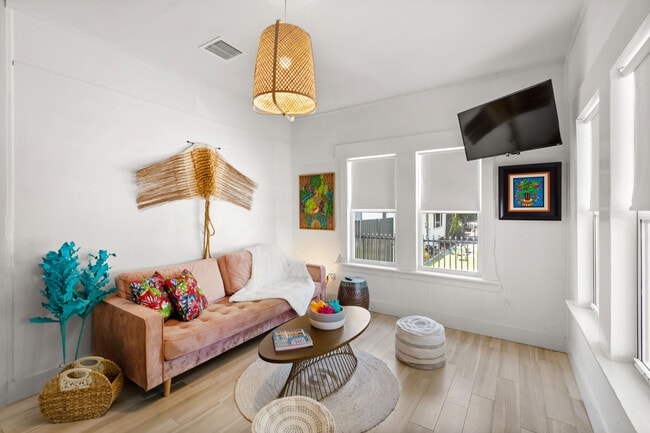 Building Photo - 3760 Frow Ave