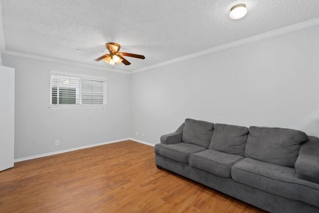 Building Photo - 4103 Speedway