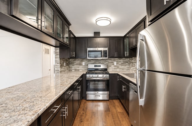 Interior Photo - 3638 W 113th St