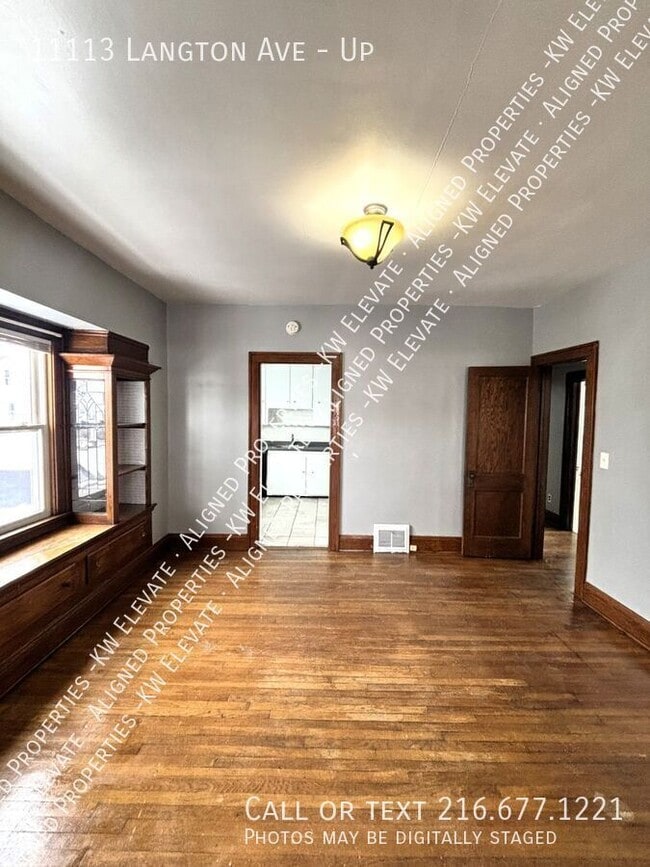 Building Photo - 11113 Langton Ave