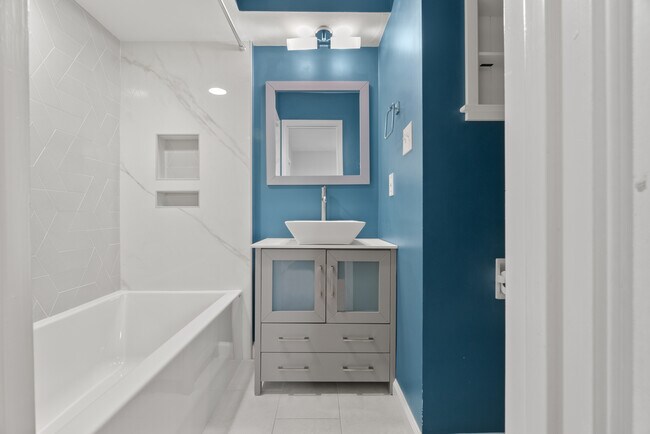 Foto del edificio - 3154 E Ocean View Ave