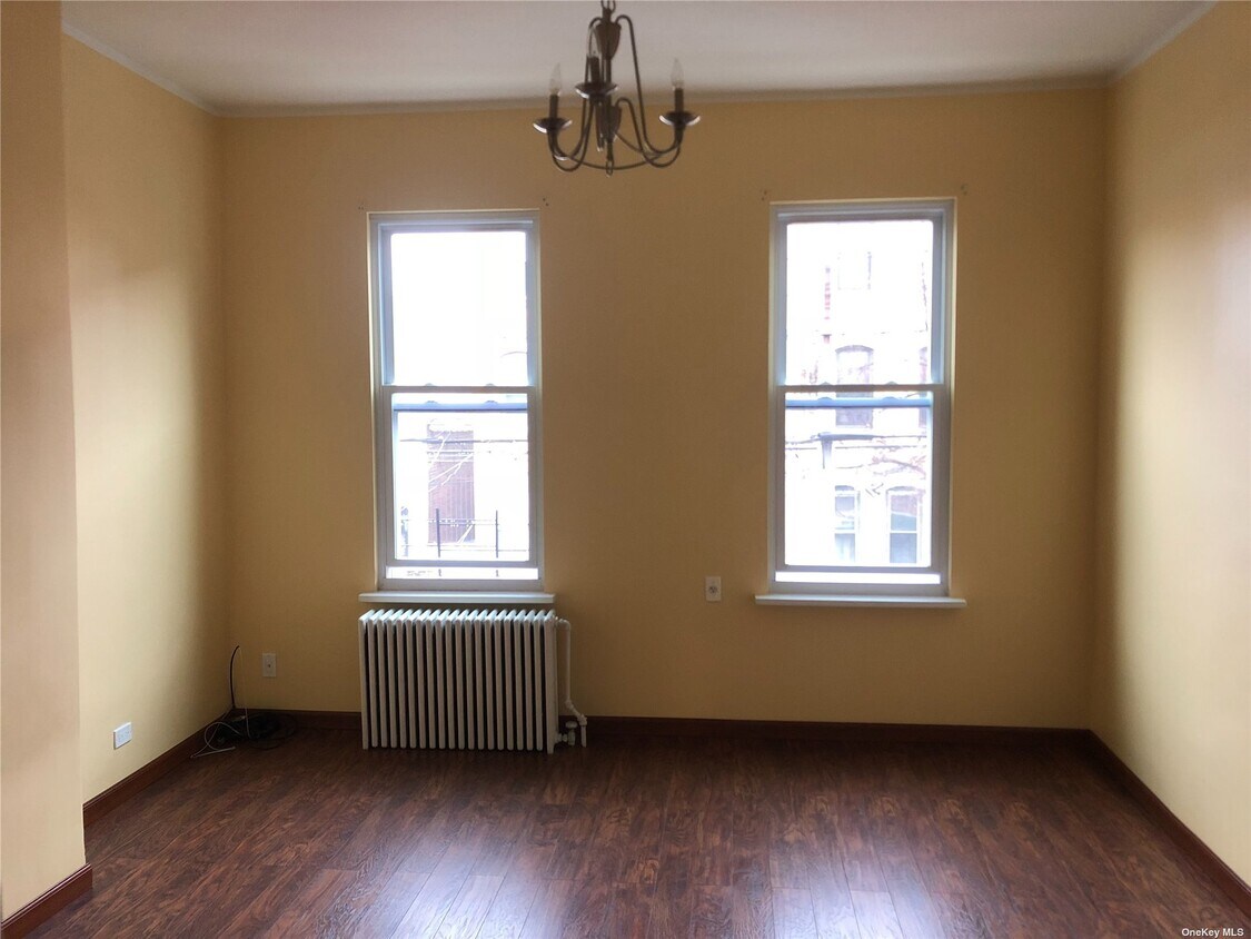 1814 Cornelia St Unit 2FL, Queens, NY 11385 Room for Rent in Queens