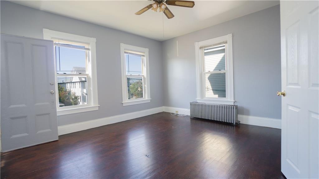 Foto principal - 294 Prospect St