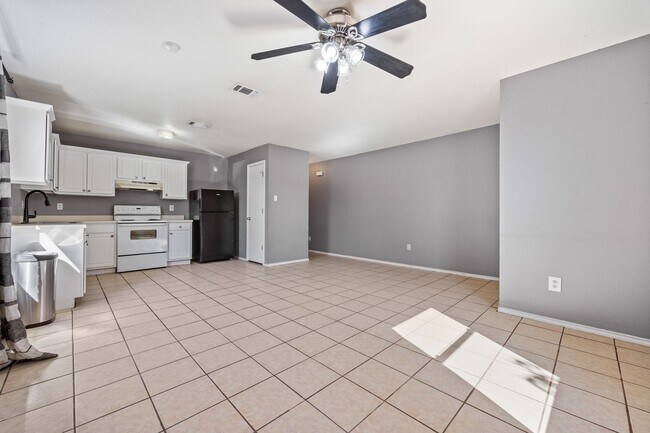 Foto del edificio - Charming 3-Bedroom Home Near Lackland AFB!