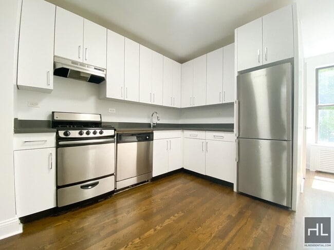 Building Photo - EAST 89TH STREET