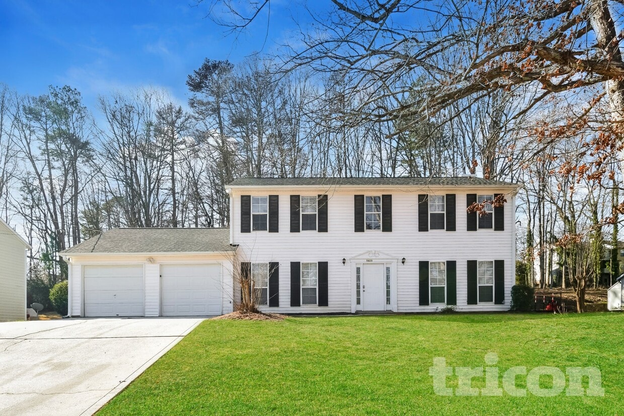 Primary Photo - 5625 Longbow Dr