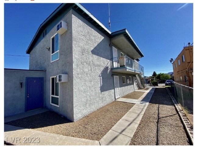 Foto del edificio - 2-Bedroom, 1-Bath Condo Located in a Quain...