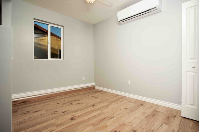 Foto del edificio - 224 N 6th St