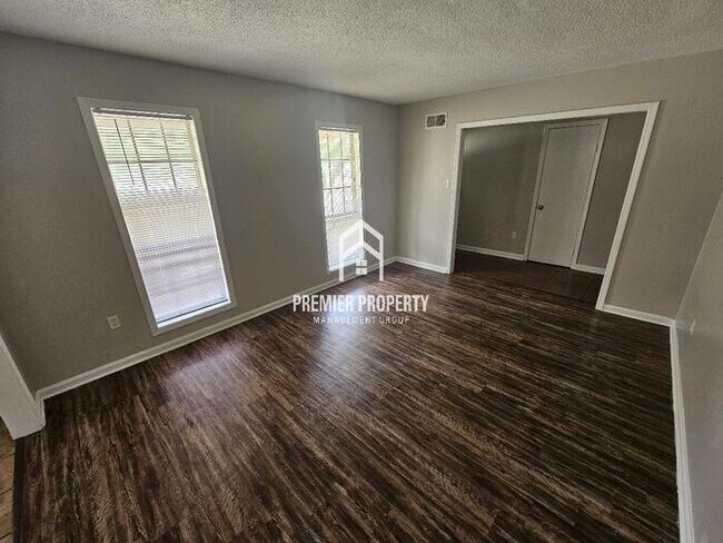 Building Photo - 3138 Belle Tower Rd