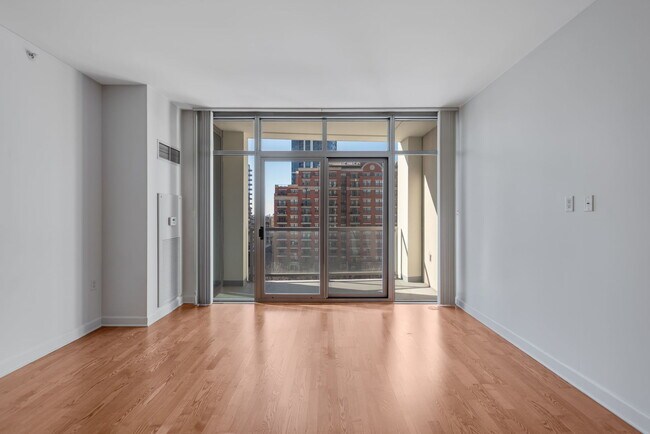 Foto del edificio - 1235 S Prairie Ave