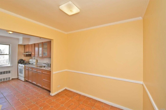 Foto del edificio - 78-43 162nd St