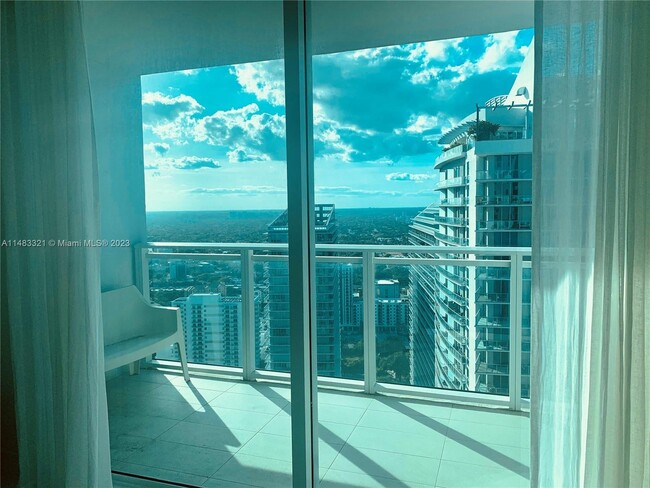 Foto del edificio - 1080 Brickell Ave