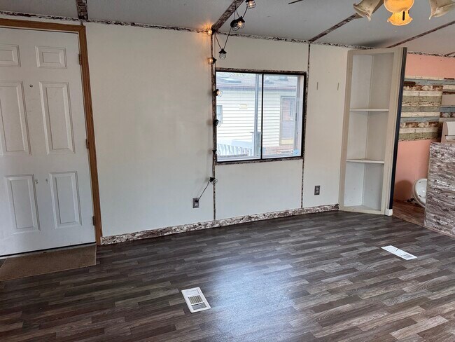 Foto del edificio - 48592 Leafdale Ct