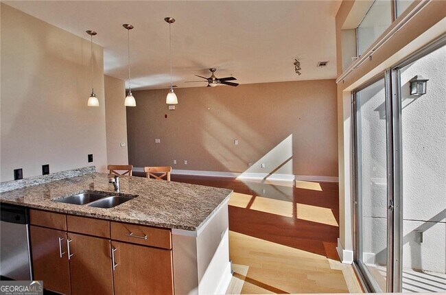 Foto del edificio - 2630 Talley St