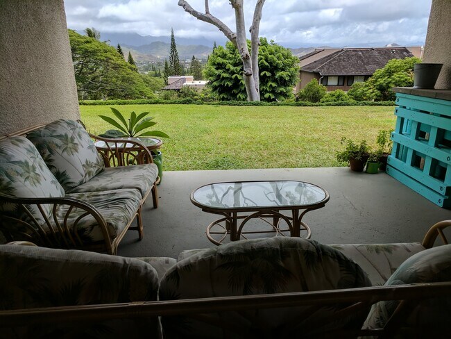 Building Photo - 381A Kaelepulu Drive, Unit A