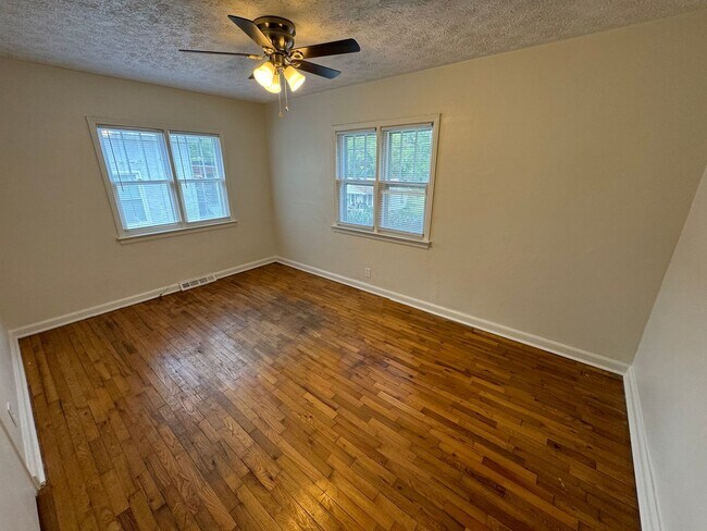 Foto del edificio - Cozy 3/2 with bonus in South Rome- $1,195