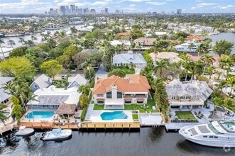 Building Photo - 616 3rd Key Dr