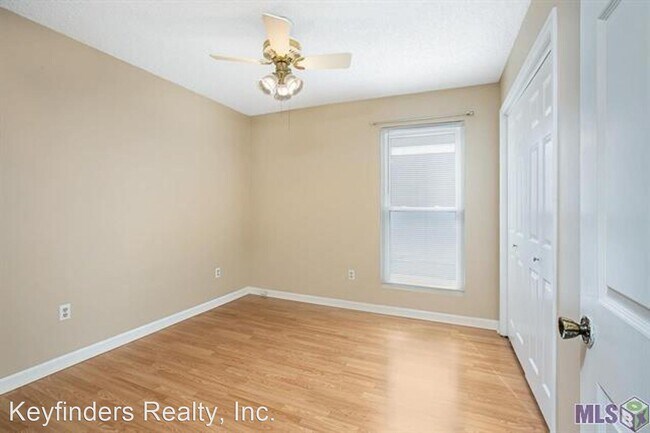 Foto del edificio - 3 br, 2 bath House - 745 Stoney Creek Ave.,