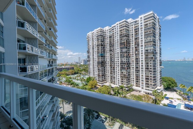 Building Photo - 2451 Brickell Ave