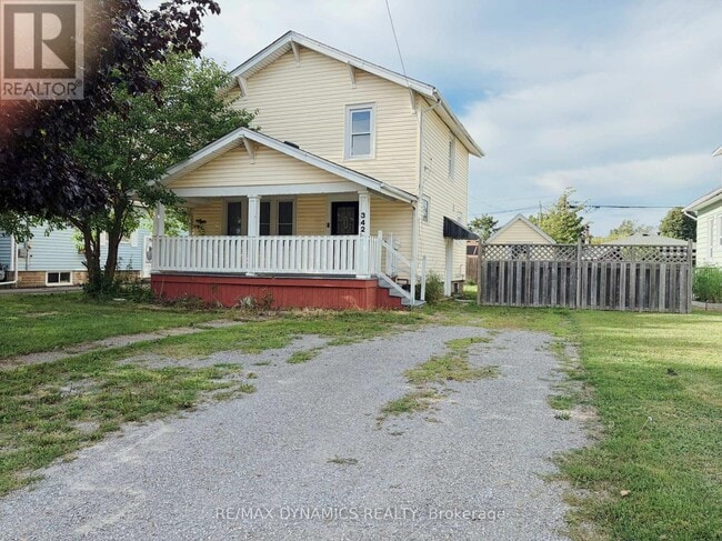 Building Photo - 342 Brock St