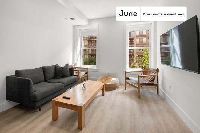 Foto del edificio - Room in Shared 4 bed/2 bath home in Dupont Circle