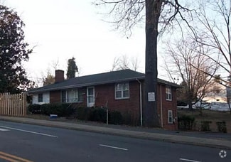 Building Photo - 1521 Cherry Ave