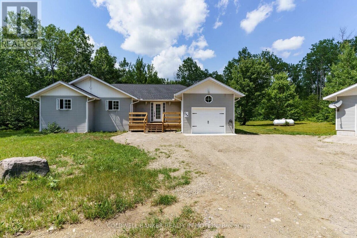 Photo principale - 344 Bay Lake Rd.