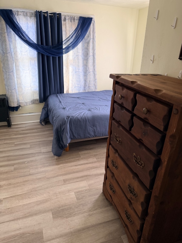 Building Photo - 1111 bay streer Bay