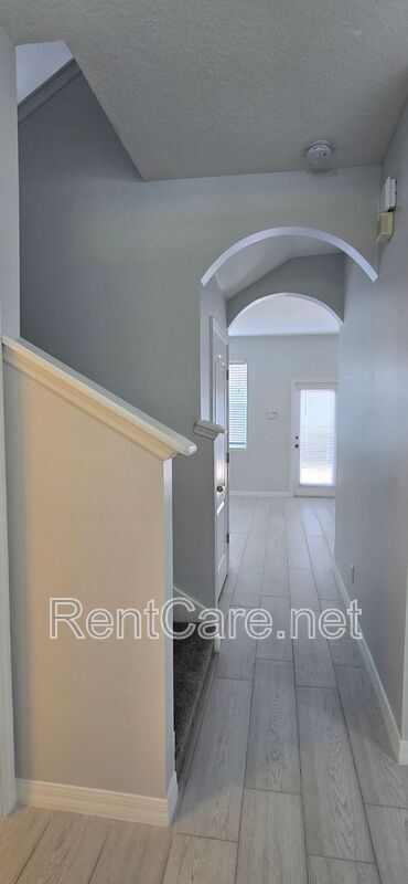 Foto del edificio - 13268 Silver Strand Falls Dr