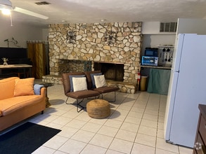 Building Photo - 119 Rhoden Cove Rd