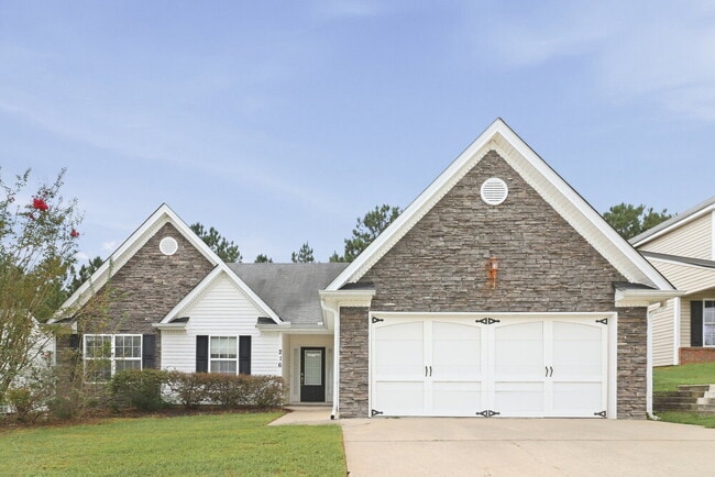 Building Photo - 216 Overlook Dr