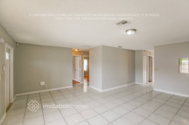 Building Photo - 5885 Eddy Ct