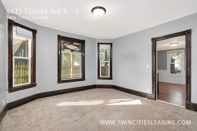 Foto del edificio - 4615 Colfax Ave N