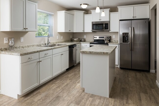 Building Photo - Welcome to Your Forever Haven!