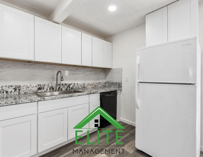 Foto del edificio - Charming Updated Home in Convenient Sacram...