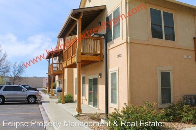 Foto del edificio - 2 br, 2 bath House - 1202 Walnut Ave #4