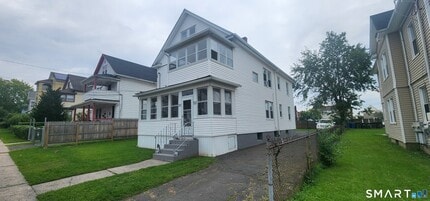 Building Photo - 51-53-53 Bodwell St