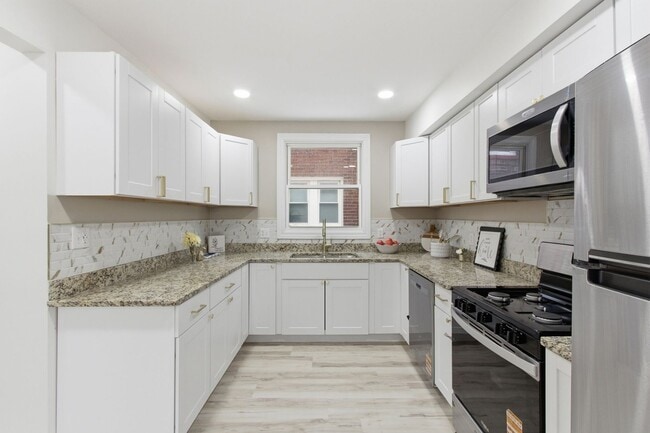 Building Photo - 12611 Stoepel St