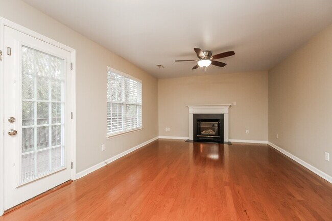 Foto del edificio - 2077 Prescott Way