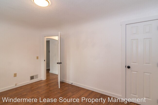 Building Photo - 4 br, 2 bath House - 2434  N Atlantic Ave