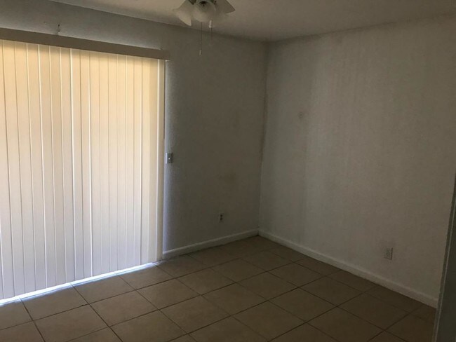 Building Photo - 773 Lucaya Dr