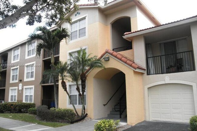 Foto del edificio - 15065 Michelangelo Blvd