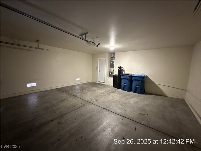 Foto del edificio - 155 Staten Island Ave