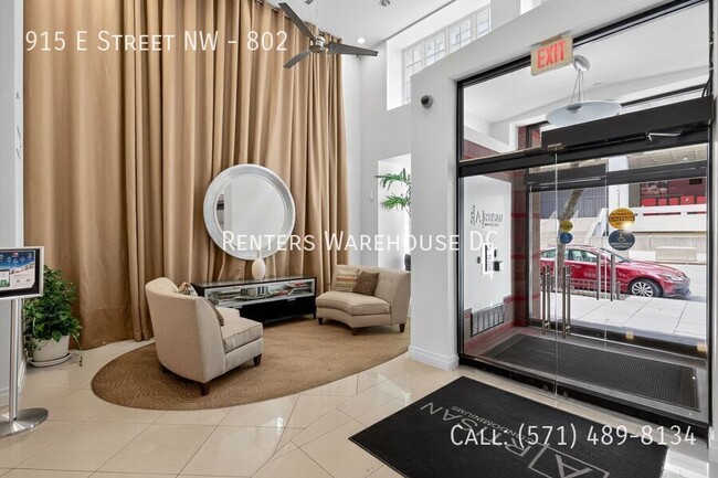 Photo - 915 E Street NW-802 House