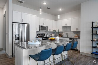 Interior Photo - Hangar 19