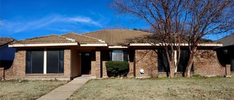 Building Photo - 2731 Eagle Pass