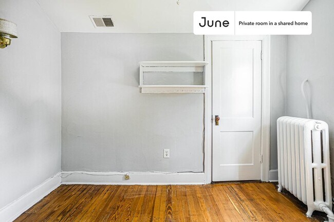 Foto del edificio - Room in Shared 6 bed/3 bath home in Brookland
